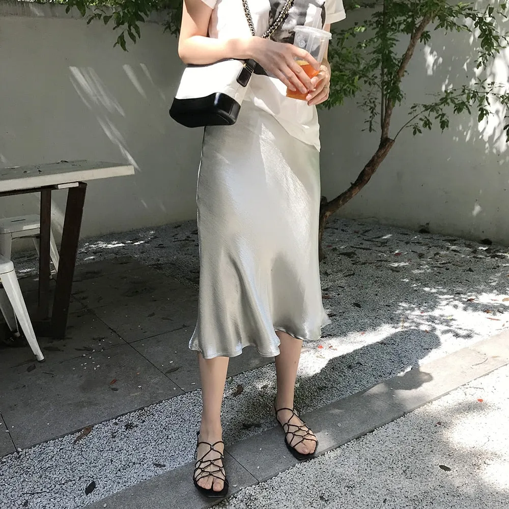 Bella Textured Satin Midi Skirt - Gold
