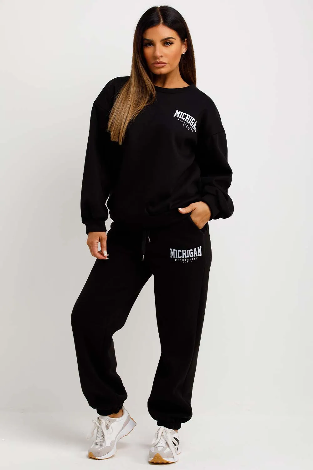 Black Sweatshirt And Joggers Tracksuit With Michigan Slogan