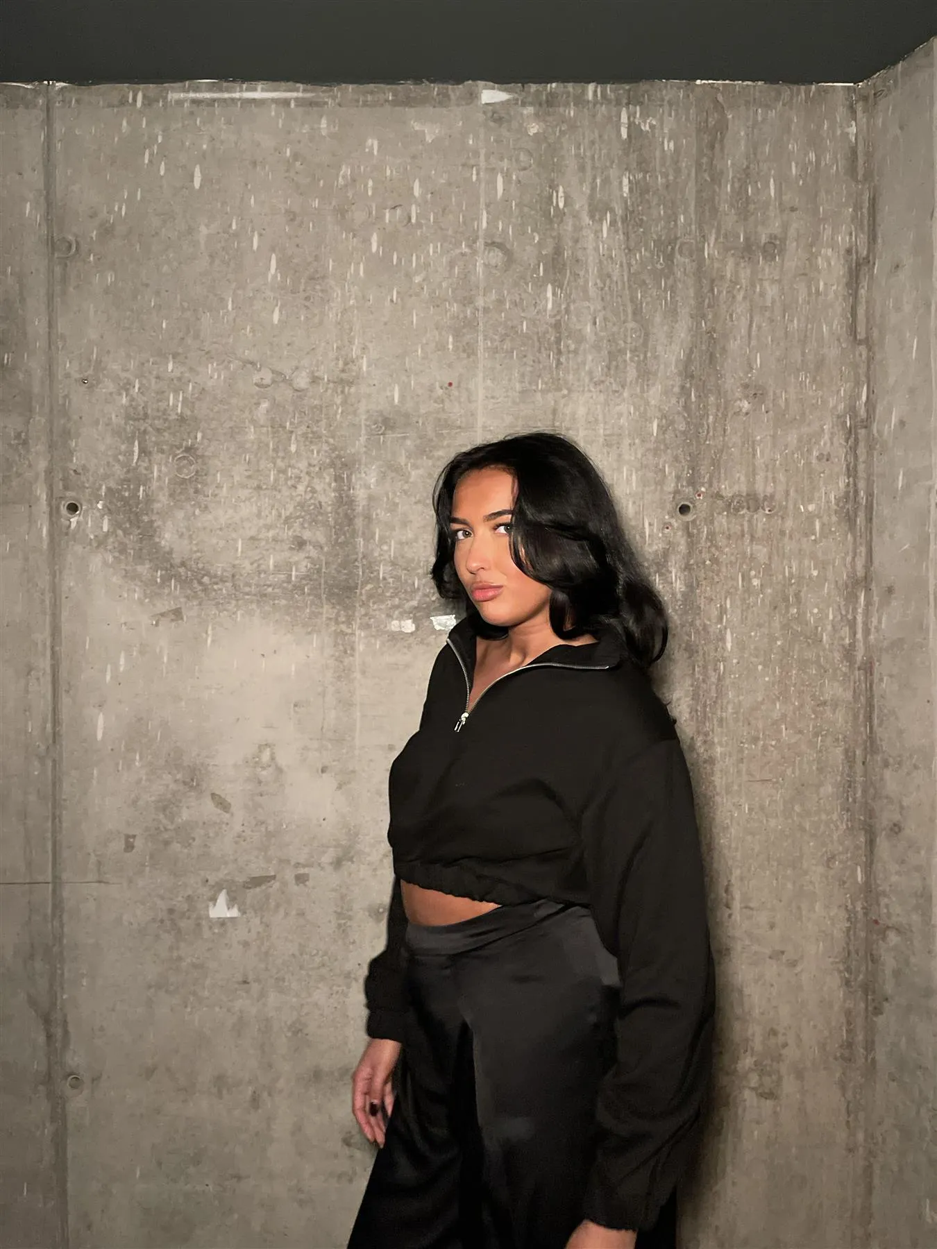 Black Zip- Neck -Jumper