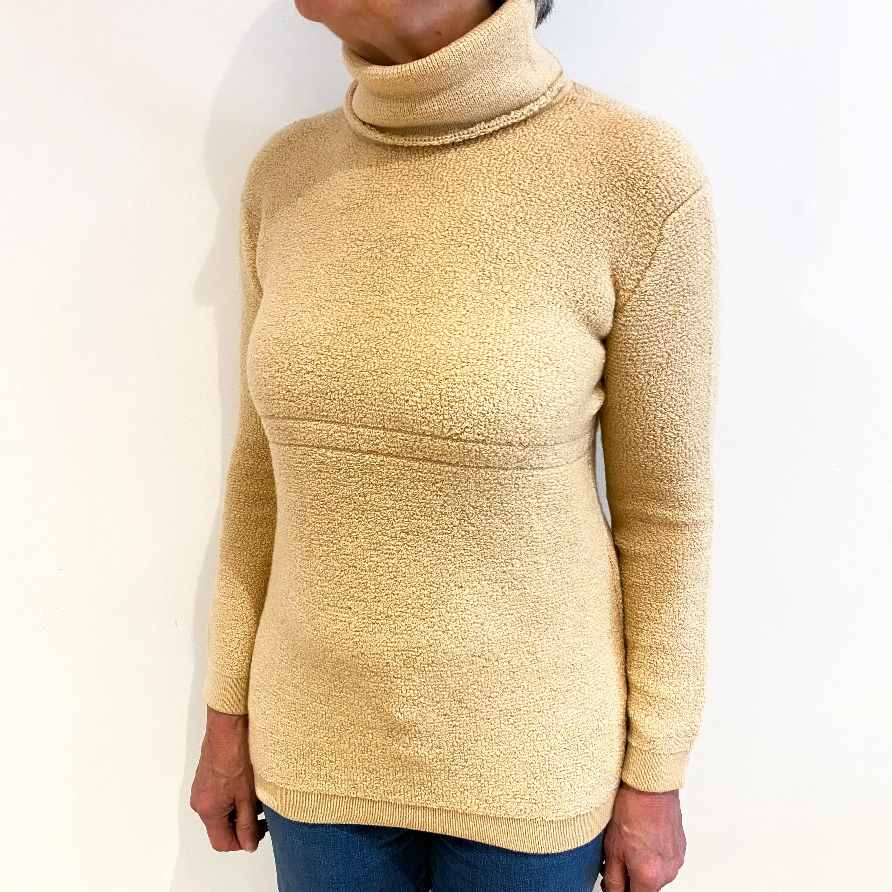 Brand New Scottish Beige Fleece Jumper Medium