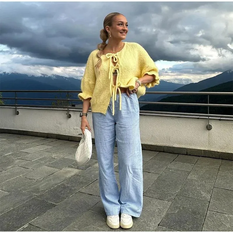 Flutter Sleer Knot Tie Front Up Cardigan Sweater