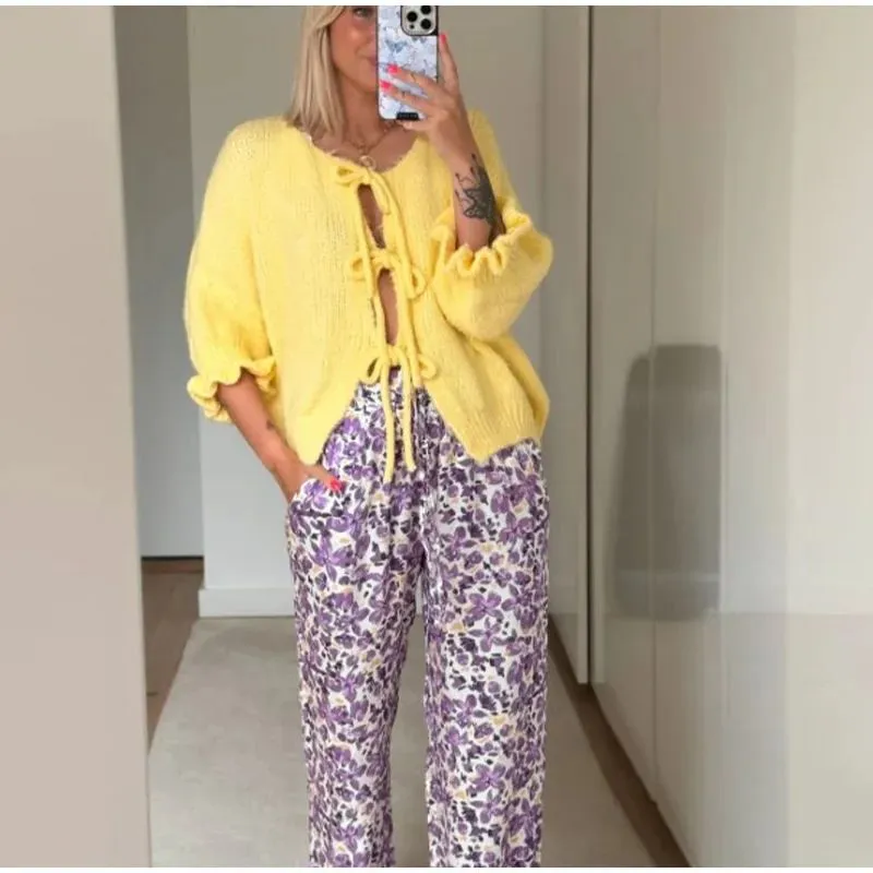 Flutter Sleer Knot Tie Front Up Cardigan Sweater