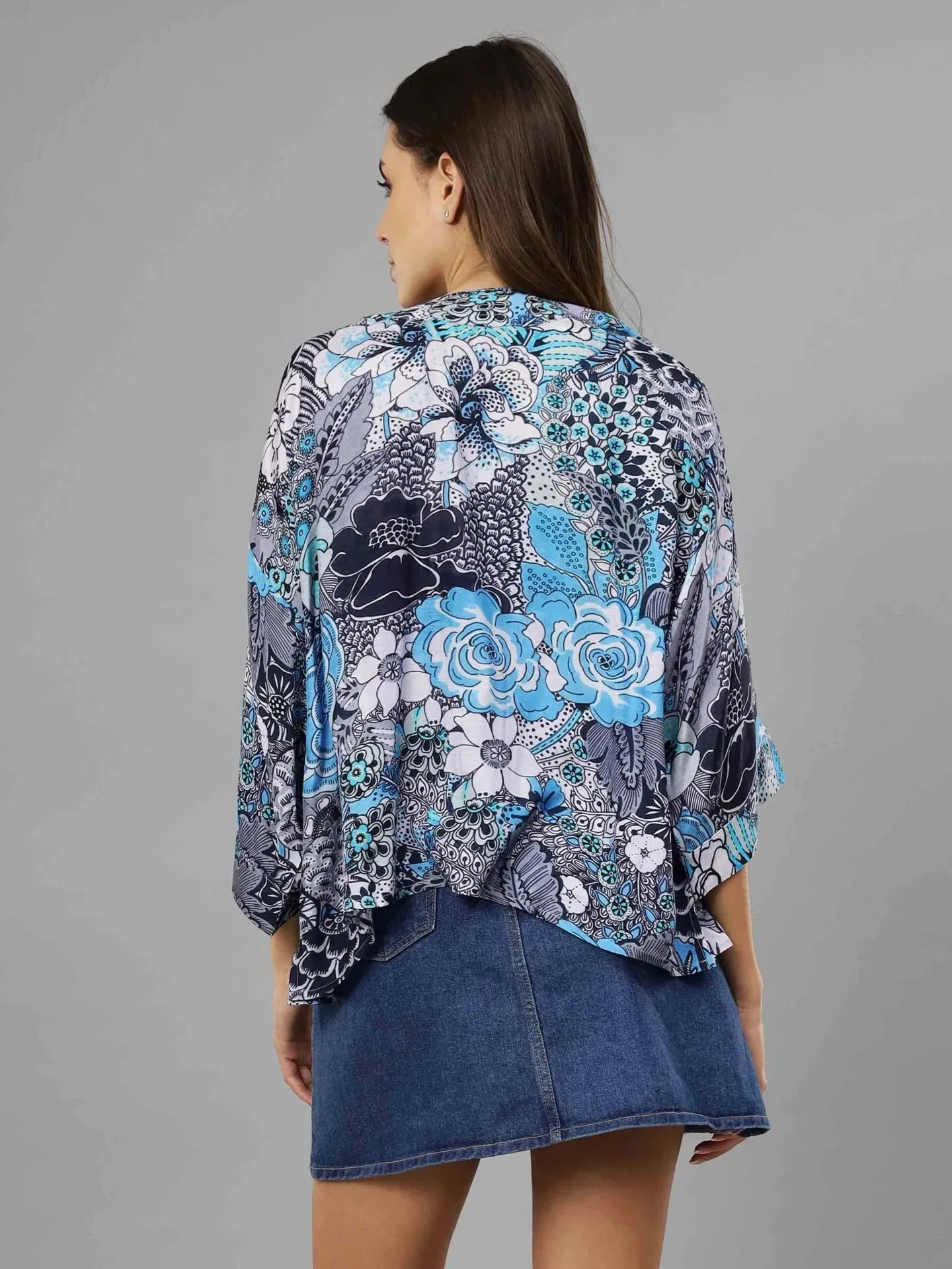 Kimono Short: Floral Blues