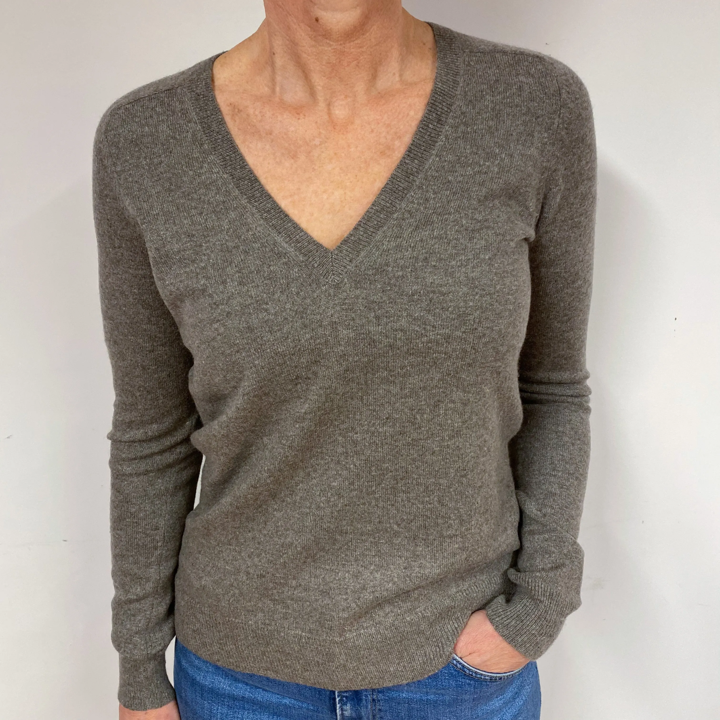 Muted Brown Cashmere V-Neck Jumper Medium