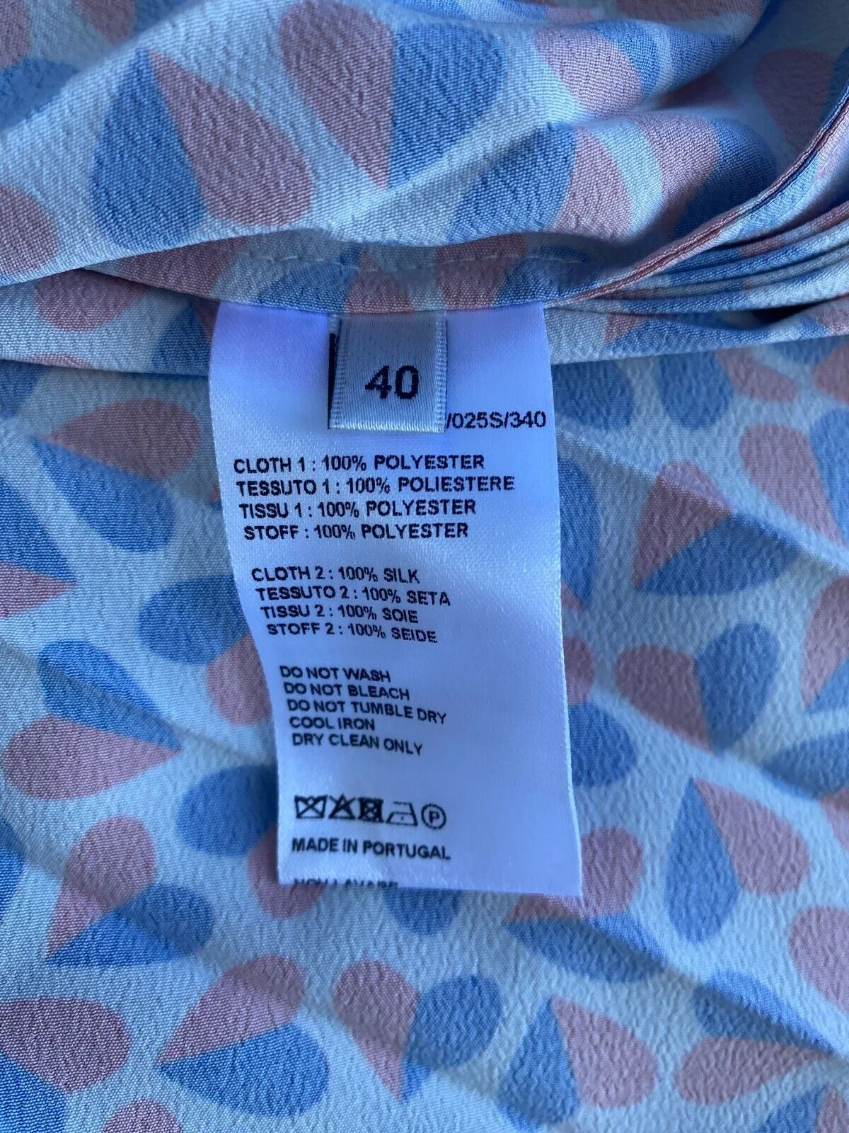 Paul Smith Pleated Midi Skirt | Size 40 / 8 AU,  Heart Print, Red, Blue, White
