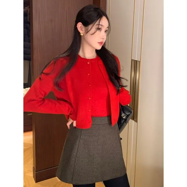 Set: Short-Sleeve Round Neck Plain Knit Top   Cardigan
