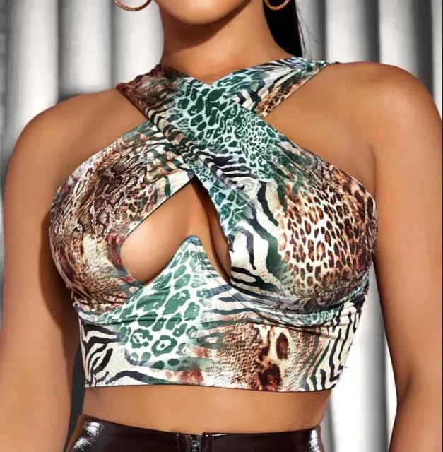 Step Right Out Crop Top
