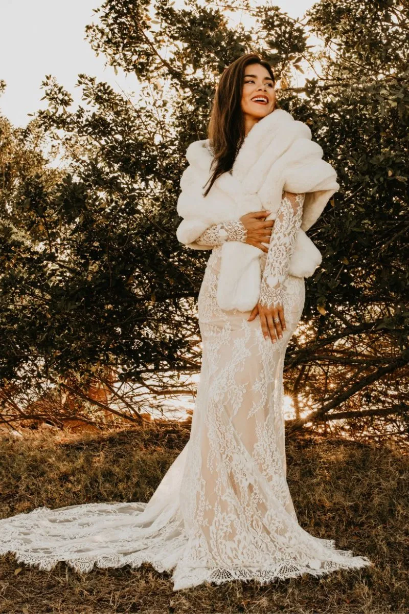 Yvonne Faux Fur Bridal Cape